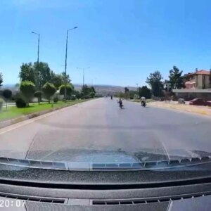 canlarini hice saydilar motosikletlerin uzerine yatarak yaristilar cPPMT8pp