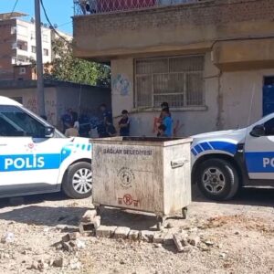 diyarbakirda baba ve 8 yasindaki kizina silahli saldiri IiXNHZRE