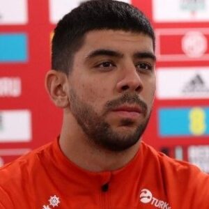 koln cenk ozkacari kiralik olarak kadrosuna katti kCd5cAie