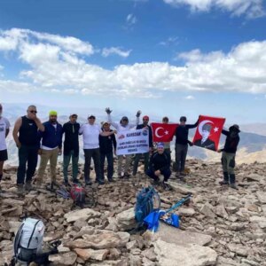 kosedaga profesyonel dagci ilgi 36Lkc9qY