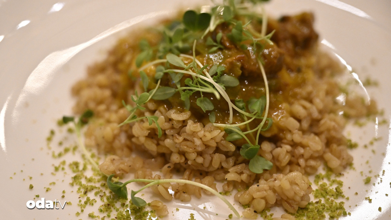 moskovada turk bulguru tanitildi qMd9w1k2