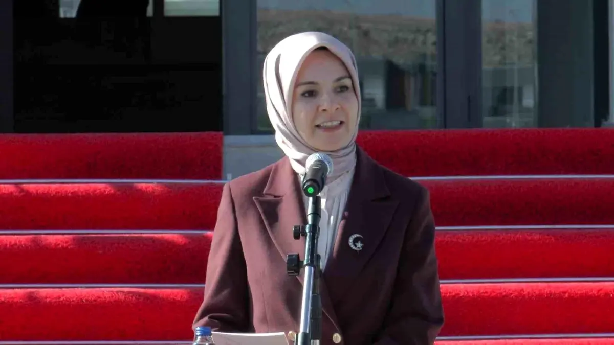 bakan goktas kayseriye geliyor cYp9fHpz.jpg