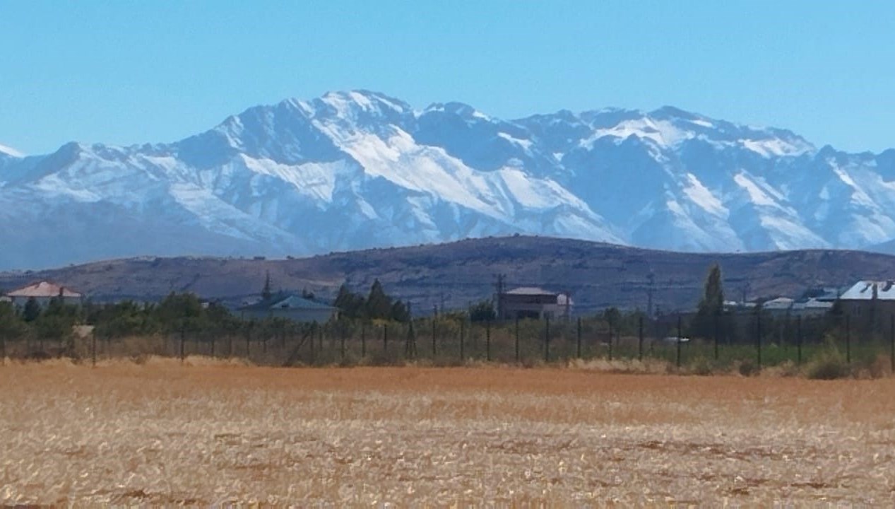 binboga dagi beyaza burundu SMf4PyhF.jpg