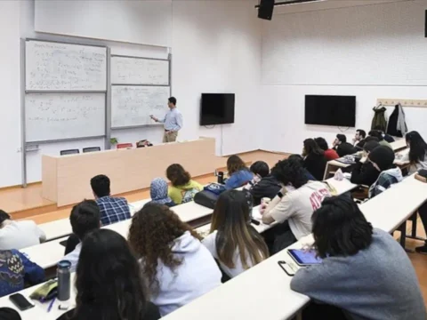 Yksde tercih maratonu basladi kontenjanlar dustu universite ucretleri uctu aTsPaNaA